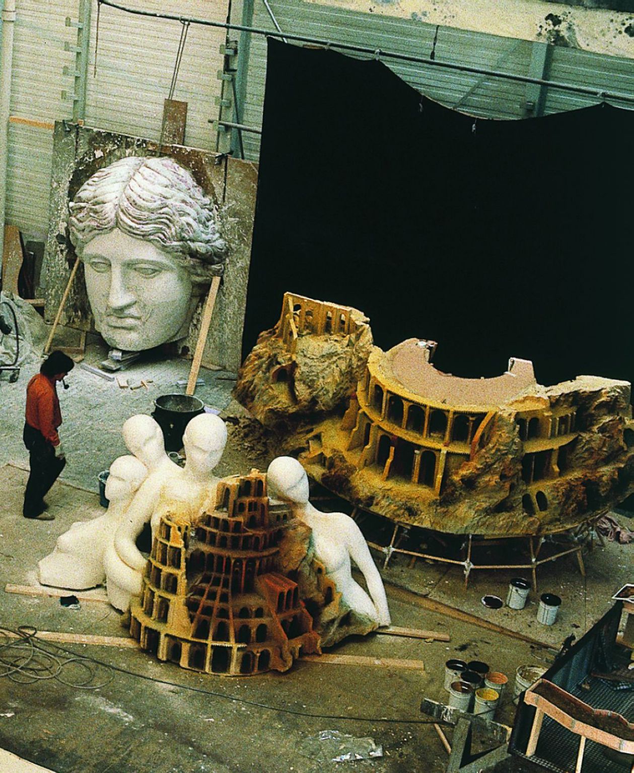 un atelier de décors (Comédie-Française, Sarcelles, 1979)