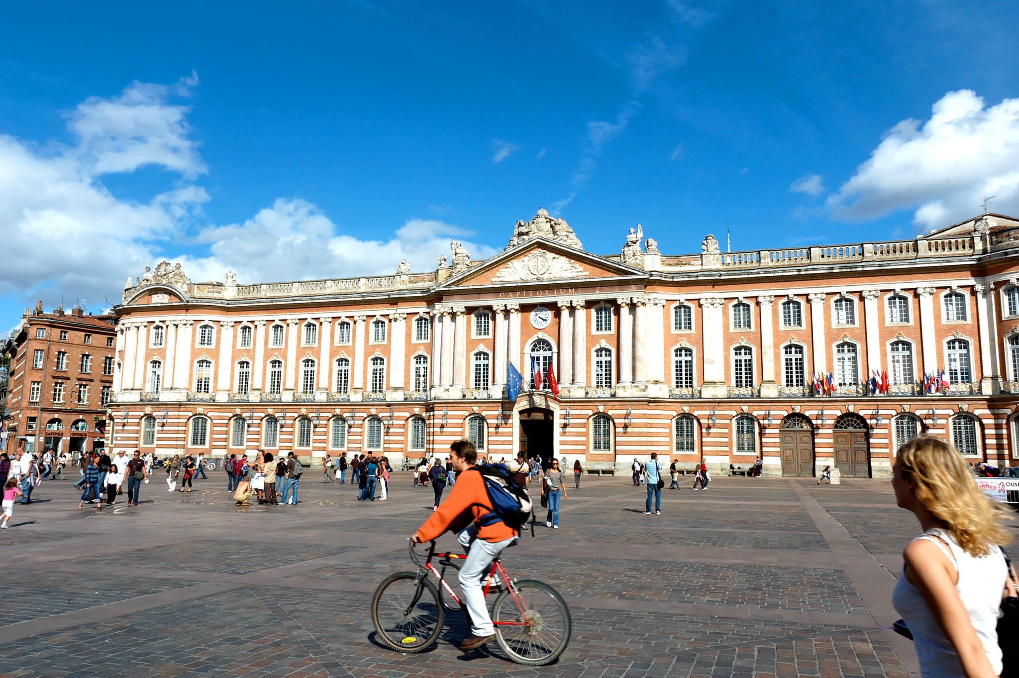 la place du Capitole à Toulouse (Région Midi-Pyrénées)